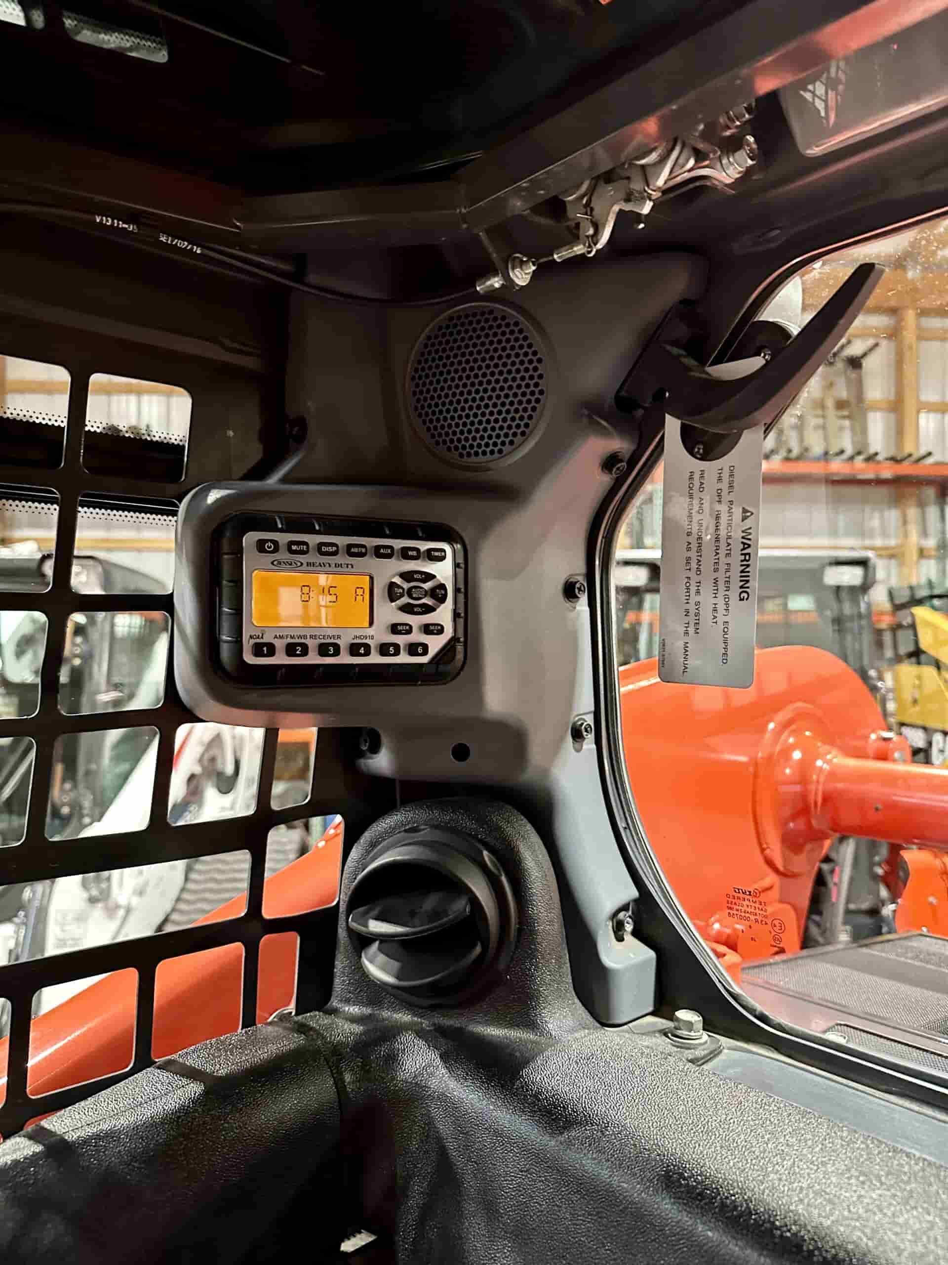 2017 KUBOTA SSV65
